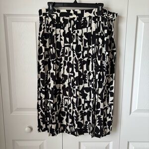 Pleated Midi Skirt - XL